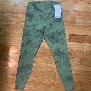 BRAND NEW ALIGNS Diamond dye